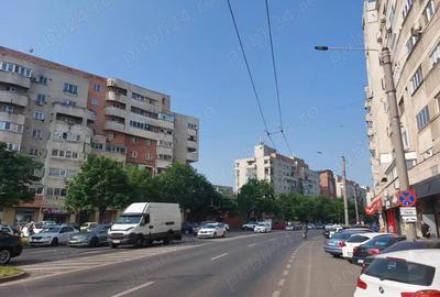 Garsonieră decomandată în Central - 1