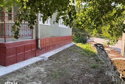 Casă cu 4 camere cu Teren 735 Mp în Dăbâca - 1