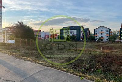 TEREN INTRAVILAN 1800MP CENTRAL CU PUZ APROBAT, SPRE VANZARE - 1