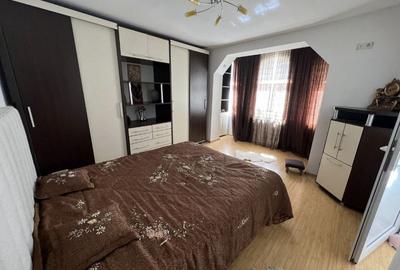 Casă cu 4 camere cu Teren 280 Mp în Cina - 4