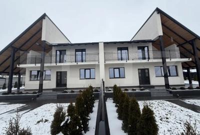 Casă cu 4 camere cu Teren 400 Mp în Central - 11