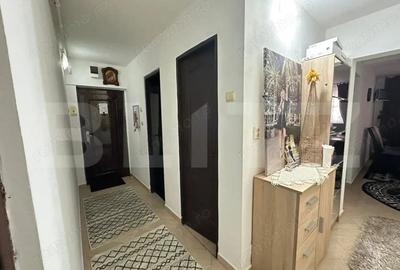 Apartament cu 3 camere decomandat în Bejan - 6