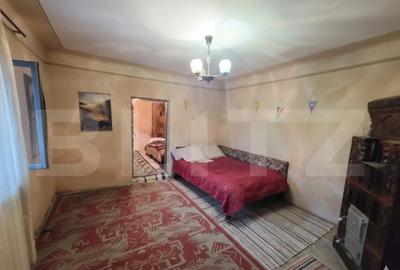 Casă cu 4 camere cu Teren 1300 Mp în Central - 6