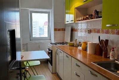 Garsonieră decomandată, mobilată în Tei - 2