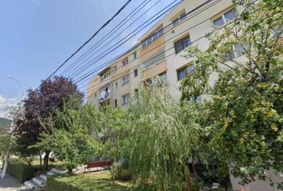 Apartament 2 camere, 42 mp - Bumbe?ti-Jiu - str. Jiului - 4