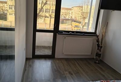 Apartament cu 3 camere decomandat în Central - 2
