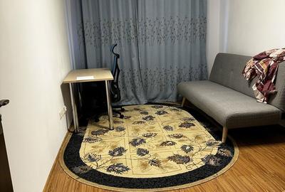 Apartament cu 3 camere decomandat în Central - 1