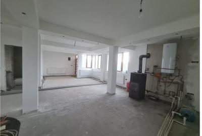 Casă cu 4 camere cu Teren 500 Mp în Exterior Nord - 18