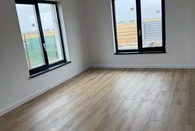 Casă cu 4 camere în Berceni - 6