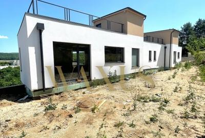 OPORTUNITATE! Duplex de vanzare in Floresti, 90mp, terasa, 250mp teren - 2