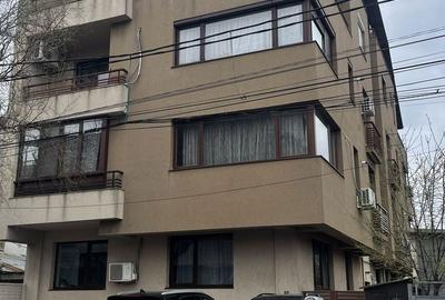 Apartament cu 3 camere decomandat în Bucureștii Noi - 1