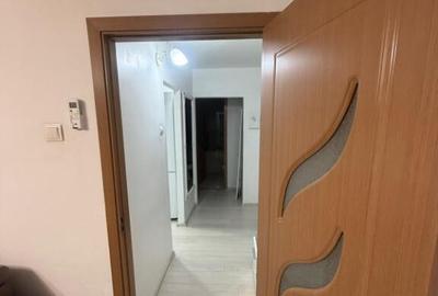 Apartament cu 2 camere decomandat în Hotvon