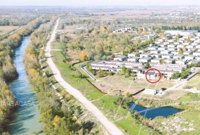 Duplex cu 4 camere cu Canalizare în 1 Decembrie - 11