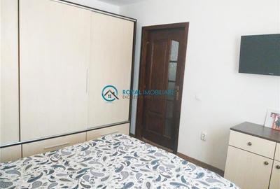 Royal Imobiliare-Vanzare Vila Zona Barcanesti - 13