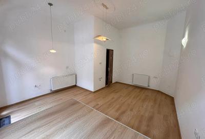 Spațiu comercial, de 23 mp, în Ultracentral - 3
