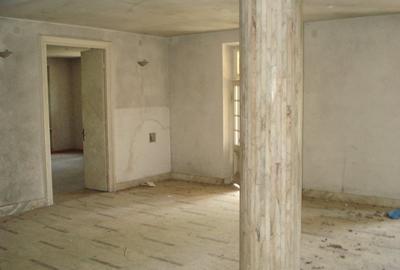 Conac istoric clasa B, 13 ha teren, valoare istorica - 14