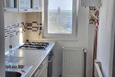 Inchiriez apartament 2 cam.centrala proprie pe gaz ,zona A.Vlaicu , 275 euro Inchiriez apartament 2 cam.centrala proprie pe gaz ,zona A.Vlaicu , 275 euro - 1