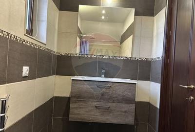 Casă cu 4 camere cu Teren 622 Mp în Girov - 13