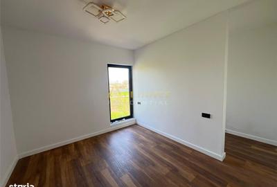 Casă cu 4 camere cu Teren 320 Mp în Berceni