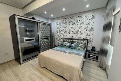 Apartament cu 3 camere decomandat, mobilat în Energia