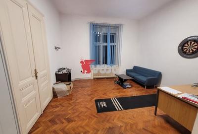 ? Casă de vânzare - Zona Bălcescu - 2