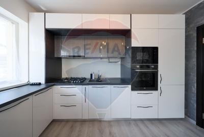 Apartament cu 3 camere, mobilat modern, Sanpetru! - 10