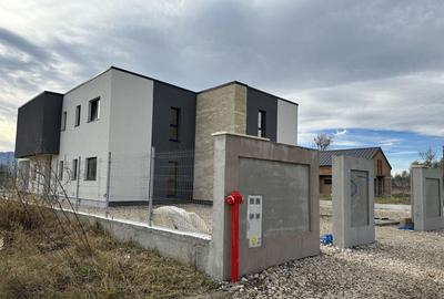 Casa 4 Camere Cartierul Stupini - 13