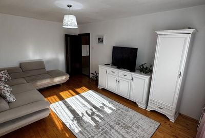 Apartament cu 3 camere decomandat în Rogerius - 2