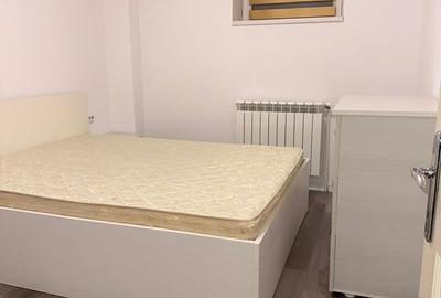 Apartament cu 2 camere decomandat în Bucșinescu