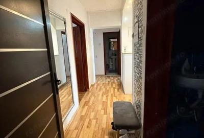 Inchiriere apartament *modern* 3 camere - strada Victoriei - zona centrala - 1