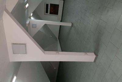Spațiu comercial, de 150 mp, în Central - 5