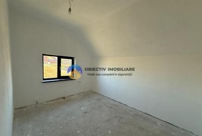 Casa de vanzare Piatra Neam? cu view spre munte - 4