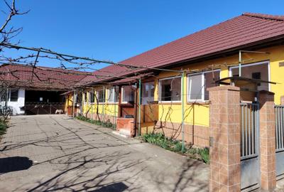 Casă cu 3 camere în Ianova - 1