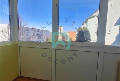 Garsonieră decomandată în Astra - 9