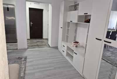 Apartament cu 2 camere semidecomandat în Botizului - 1