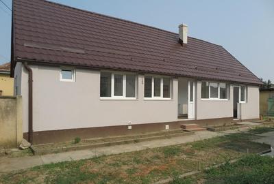 Casa - Vladimirescu, pe soseaua principala - 3