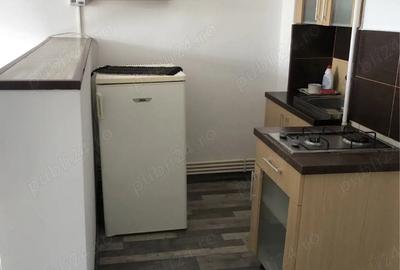 Garsonieră decomandată în Central - 1