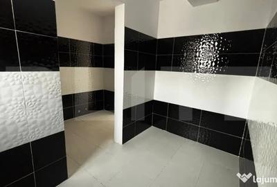 Casă cu 5 camere cu Teren 438 Mp în Central - 2