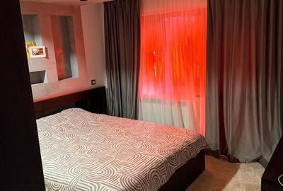 Apartament cu 3 camere decomandat în Dorobanți 1