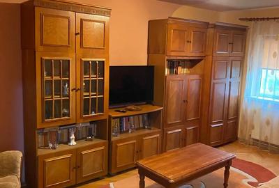 Apartament cu 2 camere decomandat în Hipodrom - 2
