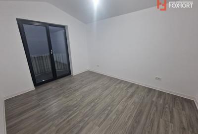 Duplex cu 3 camere cu Canalizare în Central - 5
