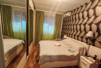 Apartament cu 2 camere semidecomandat, mobilat în Primo