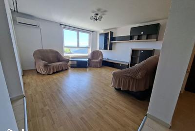 Apartament cu 3 camere în Cetate - 3