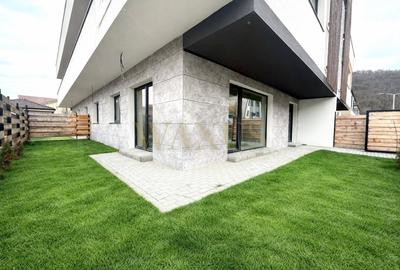 Duplex cu 4 camere cu Canalizare în Florești - 1