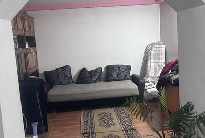 Casă cu 3 camere cu Teren 300 Mp în Progresul - 1