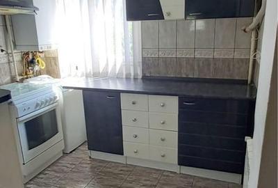 Apartament cu 3 camere decomandat în Central - 3