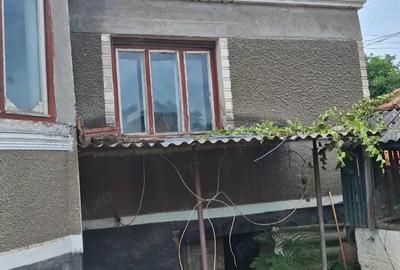 Casă cu Teren 500 Mp în Săcel - 2