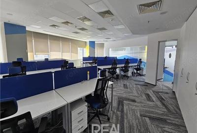 Spațiu comercial, în Decebal - 2