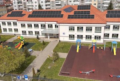 Apartament cu 3 camere decomandat în Hipodrom 2 - 1