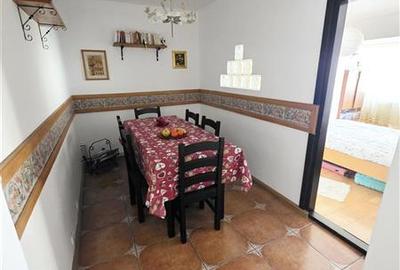 Apartament cu 4 camere decomandat, mobilat în Răcădău - 13